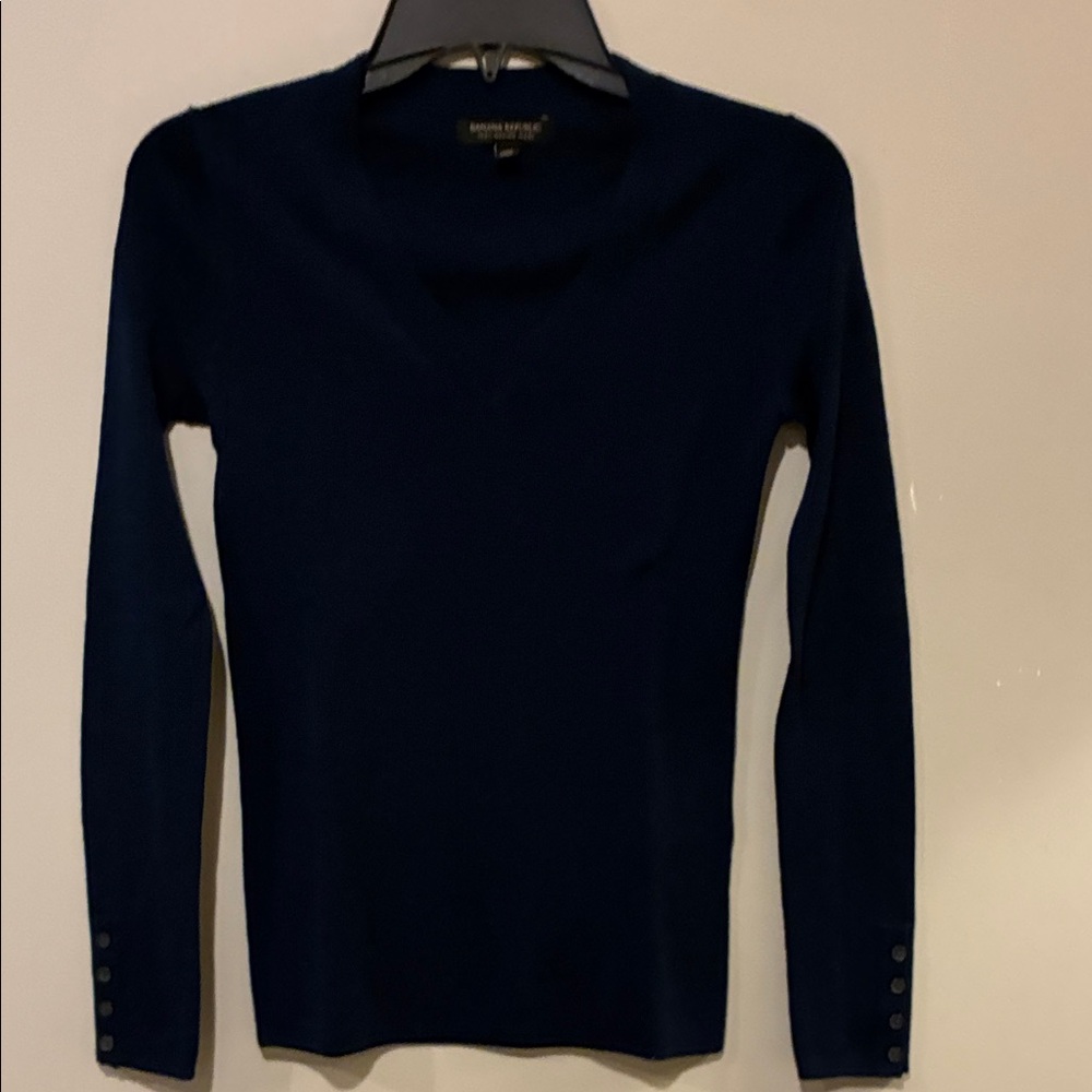 Women’s Banana Republic Dark Blue Merino Wool Knit V-Neck Sweater